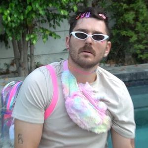 Meet your Posher, Brenna